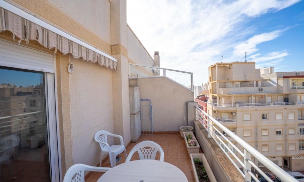 Venta - Apartamento piso -
Torrevieja - Centro