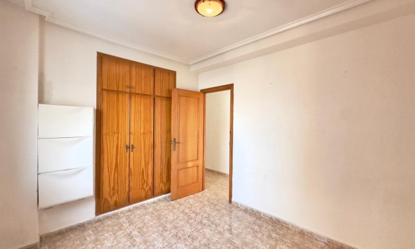 Herverkoop - Apartement Flat -
Torrevieja - Playa del cura