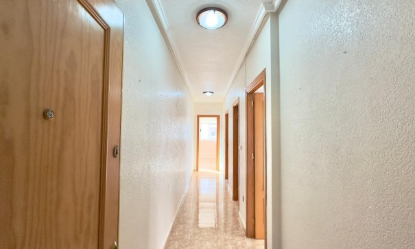 Herverkoop - Apartement Flat -
Torrevieja - Playa del cura