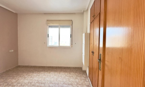 Herverkoop - Apartement Flat -
Torrevieja - Playa del cura