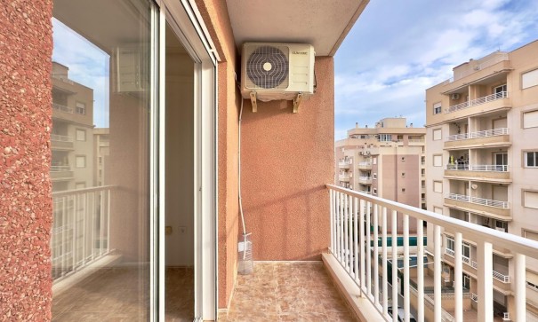 Herverkoop - Apartement Flat -
Torrevieja - Playa del cura