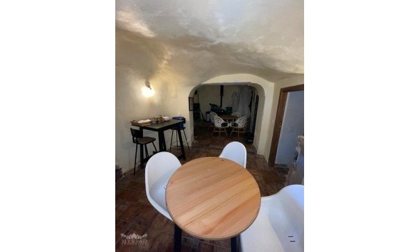 Sale - Commercial -
Pinoso - Pinoso Alicante