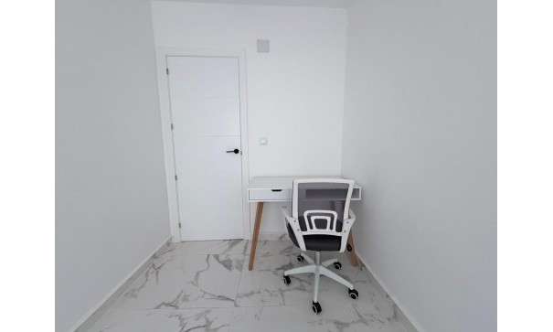 Venta - Apartamento piso -
Torrevieja - Playa del cura