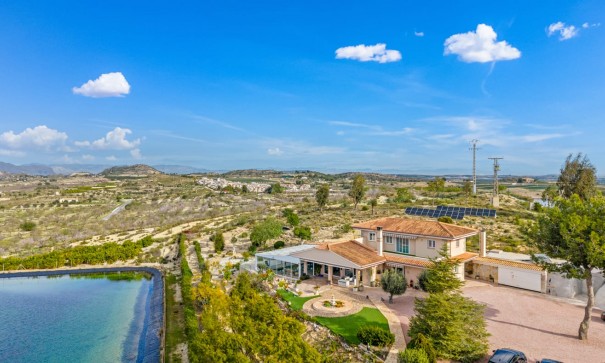 Återförsäljning - Finca lantlig egendom -
Torremendo