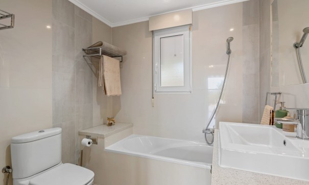 Återförsäljning - Finca lantlig egendom -
Torremendo