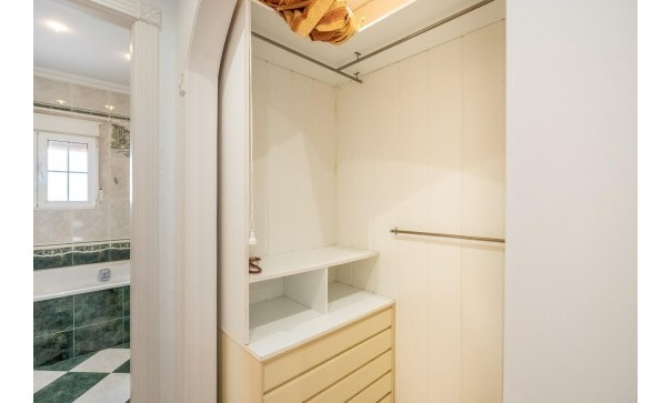 Sale - Detached Villa -
Torrevieja - El chaparral