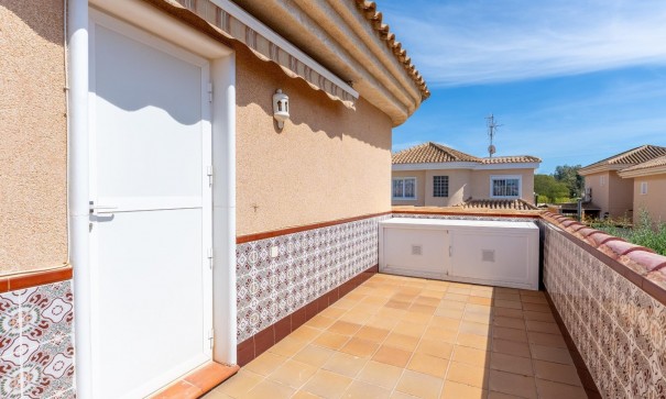 Sale - Town house -
Torrevieja - Los Balcones - Los Altos del Edén