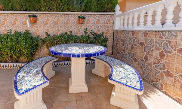 Sale - Town house -
Torrevieja - Los Balcones - Los Altos del Edén