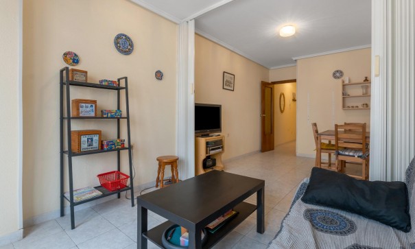 Sale - Apartment Flat -
Torrevieja - Centro