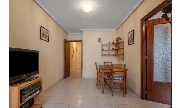Sale - Apartment Flat -
Torrevieja - Centro