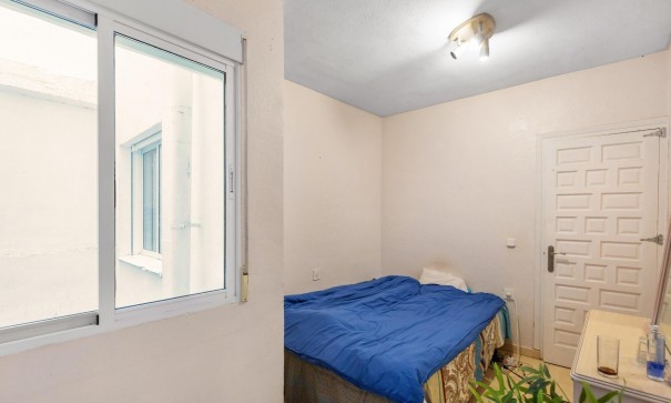 Sale - Apartment Flat -
Torrevieja - Centro - Muelle Pesquero