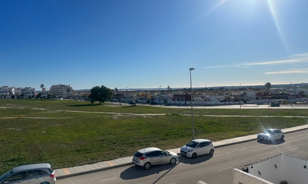 Sale - Apartment Flat -
Orihuela - Entre Naranjos - Vistabella
