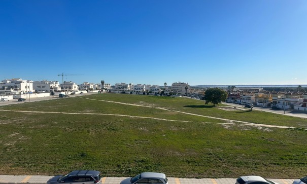 Sale - Apartment Flat -
Orihuela - Entre Naranjos - Vistabella