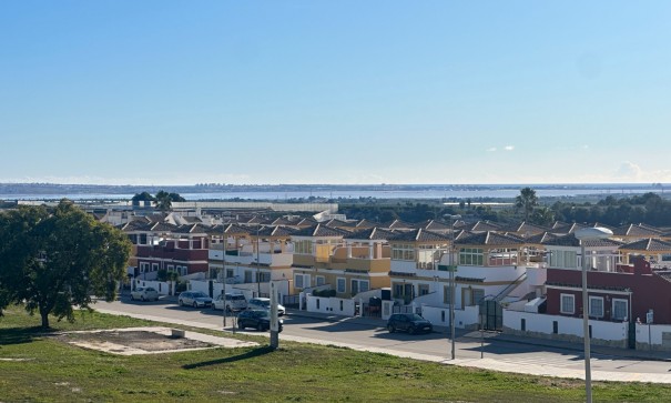 Sale - Apartment Flat -
Orihuela - Entre Naranjos - Vistabella