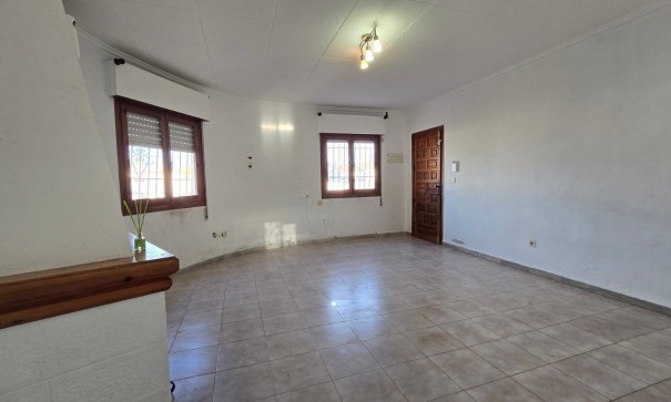 Sale - Detached Villa -
Torrevieja - El Chaparal
