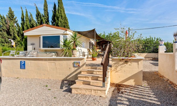 Venta - Finca Propiedad rural -
Los Montesinos