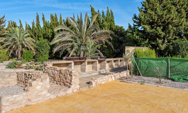 Venta - Finca Propiedad rural -
Los Montesinos