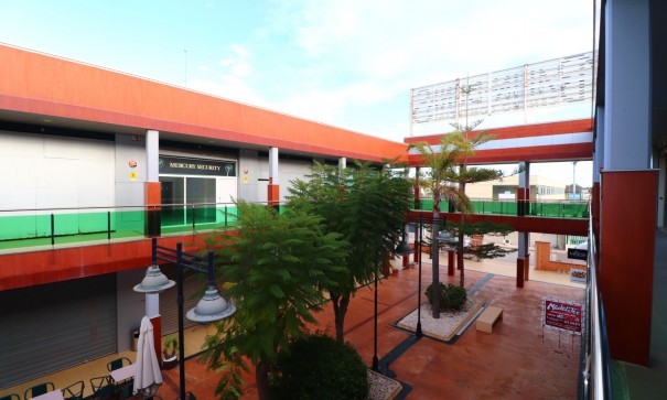 Sprzedaż - Reklama w telewizji -
San Fulgencio - Bahia de Las Dunas