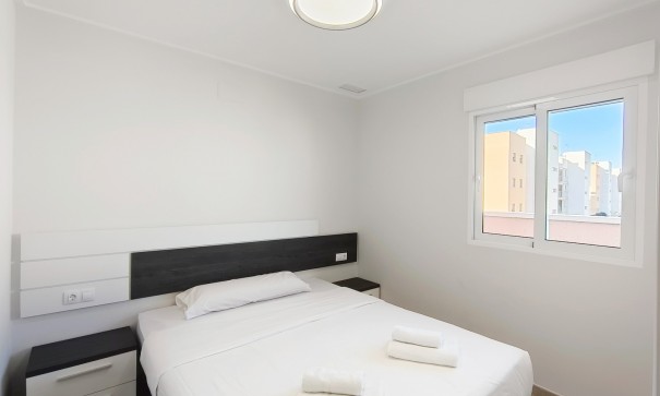 Revente - Appartement -
Orihuela Costa - Los Dolses