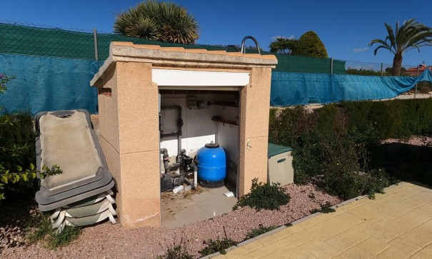 Venta - Chalet Independiente -
Albatera