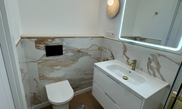 Venta - Apartamento piso -
Orihuela Costa - Punta Prima