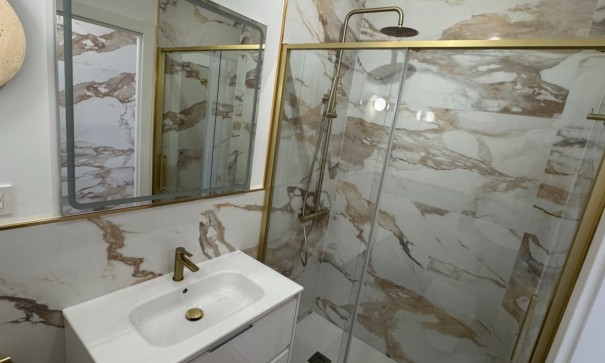 Venta - Apartamento piso -
Orihuela Costa - Punta Prima