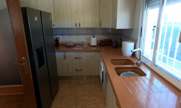 Återförsäljning - Finca lantlig egendom -
Orihuela