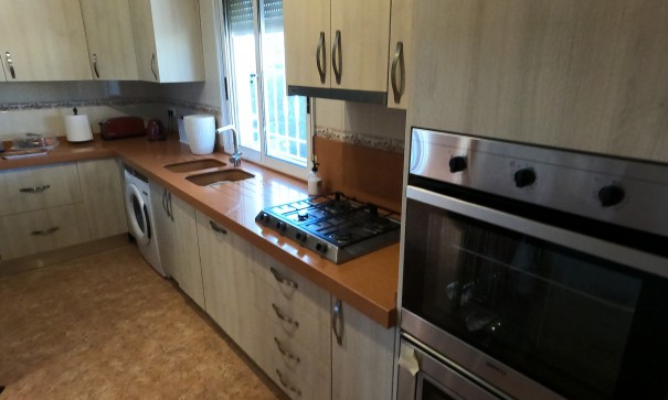 Återförsäljning - Finca lantlig egendom -
Orihuela