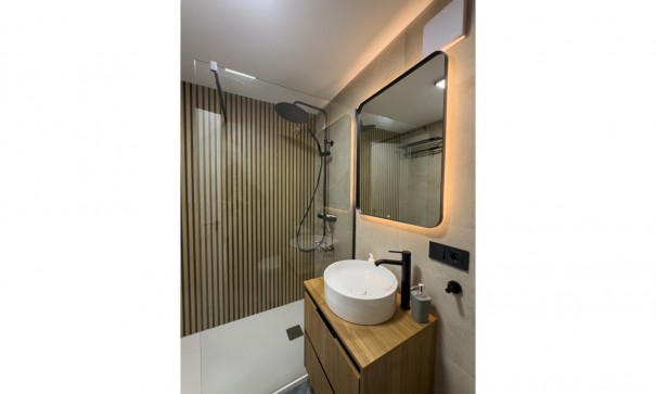 Återförsäljning - Lägenhet lägenhet -
Torrevieja