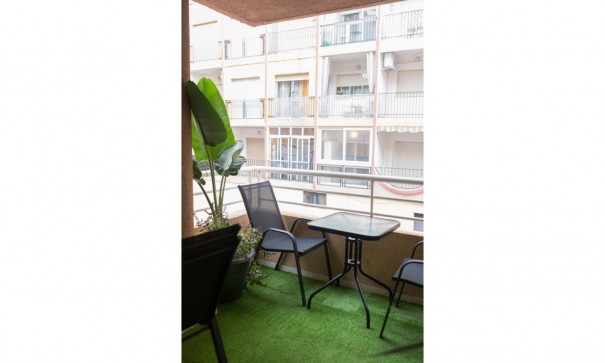 Återförsäljning - Lägenhet lägenhet -
Torrevieja