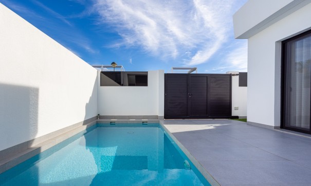 Venta - Chalet Independiente -
Torre Pacheco - Roldán