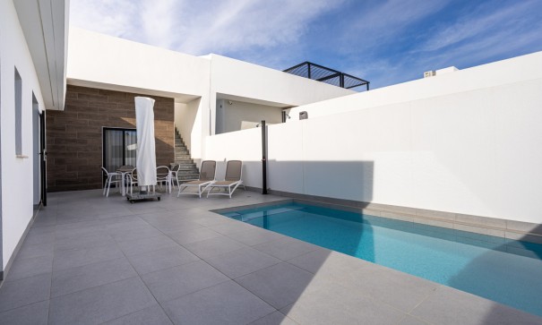 Venta - Chalet Independiente -
Torre Pacheco - Roldán