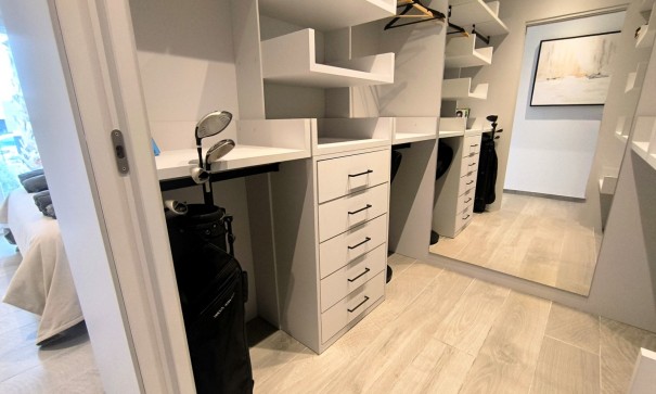 Venta - Chalet Independiente -
Algorfa