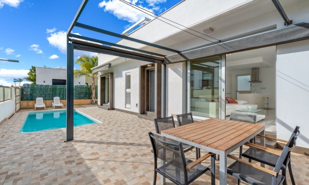 Venta - Chalet Independiente -
Ciudad Quesada - Rojales - Ciudad Quesada