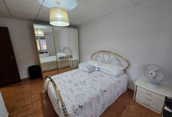 Resale - Finca Landgut -
Yecla