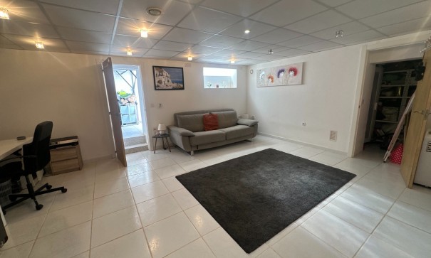 Venta - Casa de pueblo -
Orihuela - Entre Naranjos - Vistabella