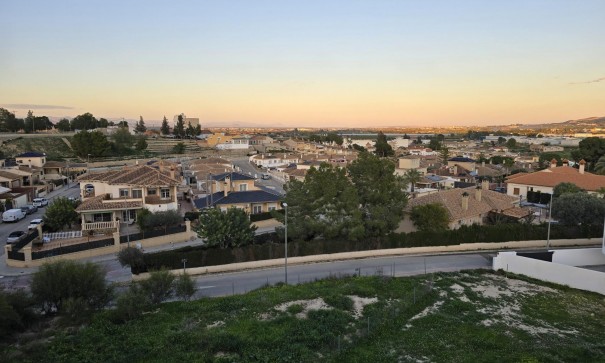 Obra Nueva - Casa de pueblo -
Bigastro - pueblo