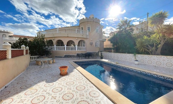 Venta - Chalet Independiente -
Ciudad Quesada - Rojales - Upper Golf