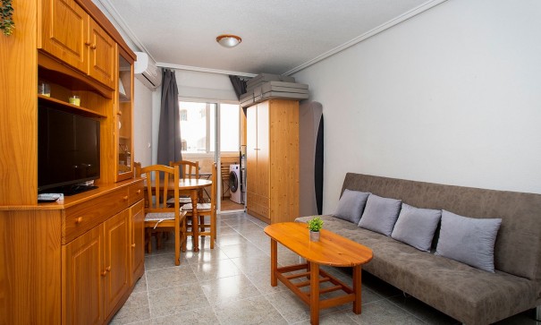 Sprzedaż - Apartament mieszkanie -
Torrevieja - Playa Los Locos