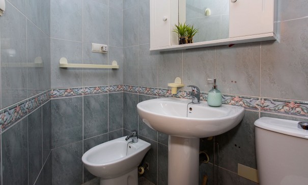 Sprzedaż - Apartament mieszkanie -
Torrevieja - Playa Los Locos