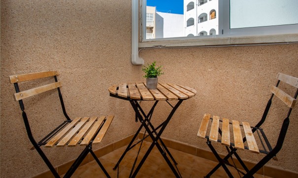 Sprzedaż - Apartament mieszkanie -
Torrevieja - Playa Los Locos