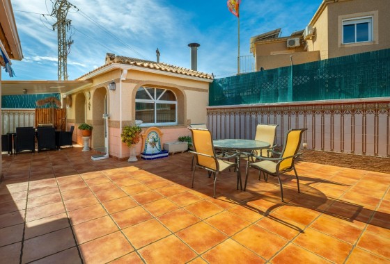 Herverkoop - Vrijstaande Villa -
Torrevieja - El chaparral
