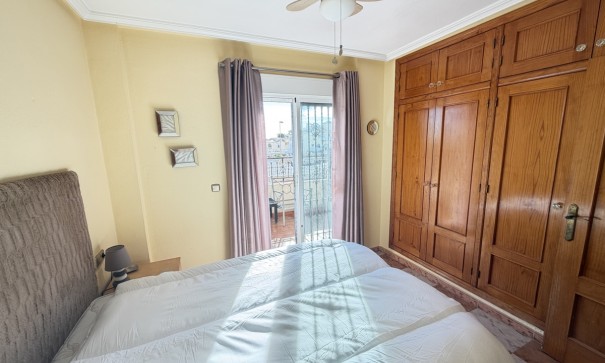 Herverkoop - Halfvrijstaande villa -
Villamartín