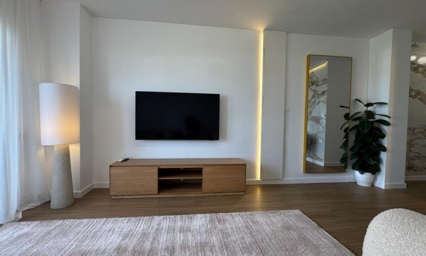 Revente - Appartement -
Torrevieja - Punta prima