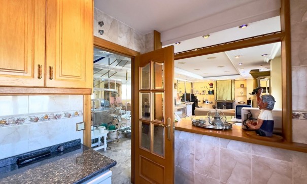 Revente - Appartement -
Torrevieja - Centro