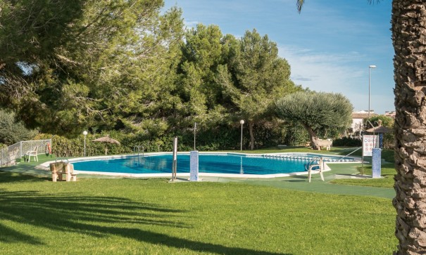 Revente - Appartement -
Villamartín - Pinada Golf