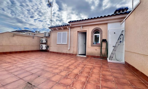 Revente - Appartement -
Pilar de la Horadada - RioMar