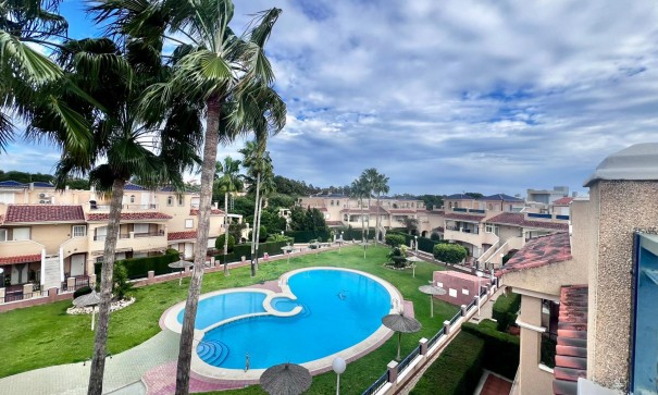 Revente - Appartement -
Pilar de la Horadada - RioMar