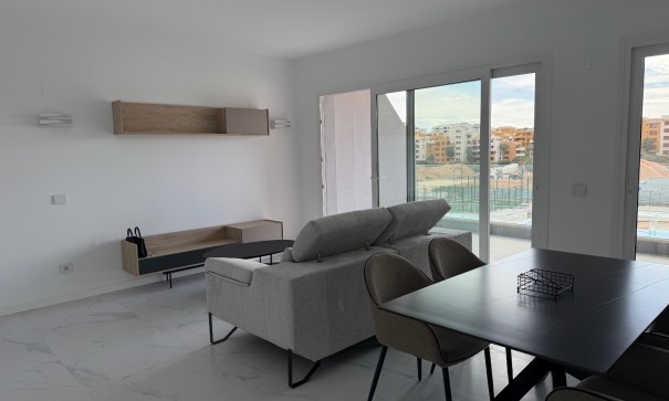 Location longue durée - Apartement Flat -
Torrevieja - Punta Prima