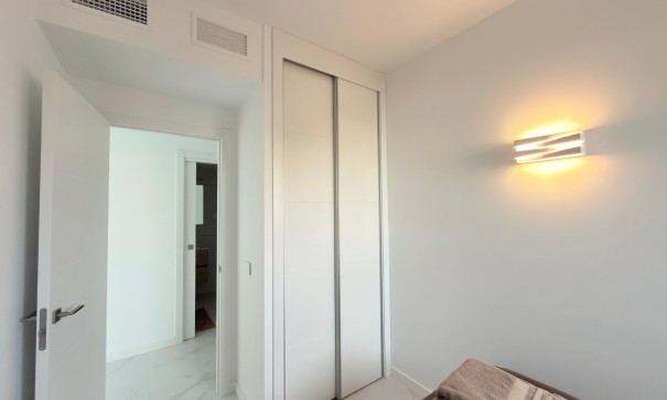 Location longue durée - Apartement Flat -
Torrevieja - Punta Prima